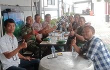 Sertu Hadi, Babinsa Koramil 0201-01/MP, Mempererat Silaturahmi dengan Warga Binaan Melalui Komsos