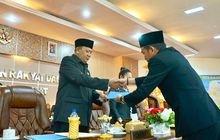 Syah Afandin Hadiri Paripurna KUPA dan PPAS P. APDB Langkat