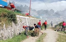 Ciptakan Lanny Jaya yang Bersih, Satgas Yonif 721/Makkasau Gencarkan Karya Bakti