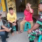 Melalui Komsosnya, Babinsa Koramil 0201-05/MB Serda Adri Susanto Wujudkan Kemanunggalan TNI Rakyat