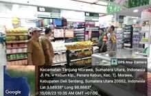 Babinsa Koramil 0201-16/TM Pantau Harga Kebutuhan Pokok di Pasar Tradisional Kelurahan Pekan