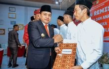 Bupati Zahir Serahkan Remisi di Lapas Labuhan Ruku, 38 Wabin Langsung Bebas