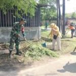 Babinsa Kelurahan Pulo Brayan Darat II Ajak Warga Gotong Royong