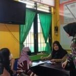 Babinsa Kelurahan Sekip Ajak Kader PKK untuk Aktif Memperbarui Data Terbaru