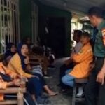 Babinsa Koramil 0201-07/MT Medan Tungtungan Berikan Dukungan dan Motivasi kepada Petugas Kebersihan