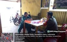 Babinsa 0201-04/MK Melaksanakan Komsos Dengan Masyarakat Pemilik Warung Di Kelurahan Sudirejo 1