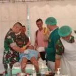 Babinsa Serma PH Sirait Dampingi Warga Sunatan Massal Dalam Rangka Penutupan TMMD Ke-118