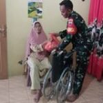 Babinsa Koramil 0201-03/MD Serda Budi Wahyono Serahkan Bantua Baksos Warga Binaan