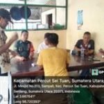 Babinsa 0201-13/PST Serda Pirman Siregar & Koptu Mashadi Mulya Pentingnya Jaga Persatuan