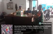 Anjangsana Dan Komsos Ke Pasar, Babinsa Koramil 0201-08/MA Himbau Security Dan Pedagang Jaga Kebersihan