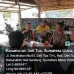 Babinsa Serka Samsuri Komsos Bersama Warga