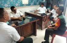 Komsos Dengan Perangkat Lurah Terus Dilakukan Babinsa Koramil 0201-08/MA Sertu Dedi