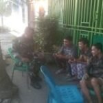 Babinsa Koramil 0201-01/MP Sertu Suprayitno Komsos Bersama Pemuda Generasi Bangsa