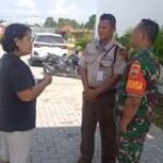 Babinsa Koramil 0201-14/PB Ingatkan Selalu Jaga Kebersihan Lingkungan & Hidup Sehat Setiap Harinya