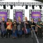 Kemeriahan Kirab Budaya Njuah-njuah Buat Pj Gubernur Terkesan, Berbagai Suku Budaya Jadi Satu
