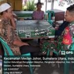 Sambangi Warga Di Warung Kopi, Babinsa Koramil 0201-08/MA Serda Tirto Berikan Pesan Moral