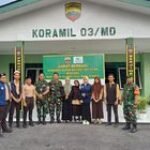 Jumat Berkah: Koramil 0201-03/MD dan Yayasan Nur Islamic Bagi-Bagi Nasi kepada Masyarakat
