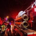 Babinsa Koramil 0201-05/MB Sertu Wijayanto Memonitor Peristiwa Kebakaran Di Jl. Pembangunan Padang Bulan