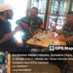 Babinsa Koramil 0201-06/MS Serka A Manihuruk & Sertu Supriadi Komsos Bersama Staf Kelurahan Helvetia