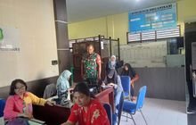 Babinsa Koramil 0201-01/MP, Serma Isman Nuriadi, Menyambangi Posbindu di Kelurahan Sei Putih Timur II