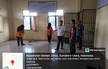 Babinsa Koramil 0201-08/MA Bersama Perangkat Lurah Lakukan Pengecekan Kesiapan Tempat Logistik Pemilu