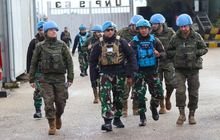 Komandan Indobatt Mendampingi Komandan Sector East Meninjau Kompi Alpha UNP 9-63 di Lebanon