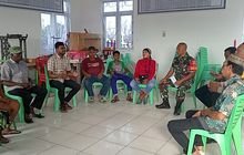 Jaga Kerukunan, Babinsa Koramil 0201-05/MB Sertu Ach Taufik Mediasi Perselisihan Warga