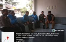 Babinsa Koramil 0201-13/PST Sertu Ramadani Ajak Kadus & Warga Jaga Kondisi Tetap Kondusif