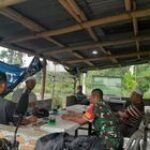 Babinsa Koramil 0201-13/PST Serda D Haloho Imbau Warga Jaga Kebersamaan