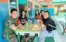 Ciptakan Kamtibmas Yang Kondusif, Babinsa Dan Bhabinkamtibmas Komsos Dengan Warga