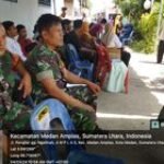 Mitra Karib Meninggal Dunia, Babinsa Koramil 0201-08/MA Serda J Sinaga & Kopka Otto Sitorus Takziah Ke Rumah Duka