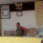Babinsa Kel. Glugur Darat II Diskusi Dengan Security UMSU Tentang Keamanan & Ketertiban di Lingkungan Kampus