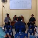 Babinsa Sertu Gunadi & Babinkamtibmas Jadi Penengah Menyelesaikan Permasalahan Warga