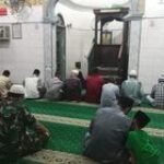 Mantapkan Iman & Taqwa, Babinsa Koramil 0201-16/TM, Pelda M Nawar Sholat Subuh Berjamaah Wilayah Binaan