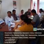 Babinsa Koramil 0201-14/PB Hadiri Musdes Salang Tungir Tetapkan Data Calon Penerima BLT DD 2024