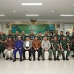 Ketua Senat Dewan Guru Besar STHM Memberikan Sambutan Pada Upacara Pembukaan S2 STHM