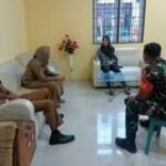 Komsos ke Kantor Lurah, Babinsa Koramil 07/MT Bahas Kamtibmas Saat Ramadhan