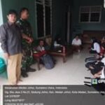 Babinsa Koramil 0201-08/MA Bersama Kepling Sambangi Mahasiswa Yang Sedang KKN Di Wilayah Binaan