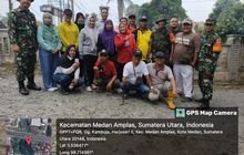 Sambut Bulan Suci Ramadhan, Babinsa Koramil 0201-08/MA Bersama Masyarakat Karya Bakti Pembersihan TPU