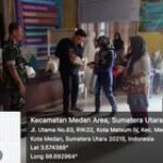 Babinsa Koramil 0201-04/MK Serma Suwarno Memonitoring Pasar Murah Di Kantor Kelurahan Kota Maksum IV