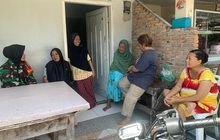 Babinsa Sosialisasi Bersama Warga Mengenai Kenaikan Harga Sembako