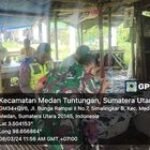 Jalin Silaturahmi, Babinsa & Bhabinkamtibmas Komsos Dengan Warga