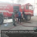 Sigap Dan Tanggap Babinsa Koramil 0201-16/TM Bantu Memadamkan Kebakaran Di Pabrik Yunisia