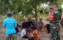 Kebersamaan Babinsa Serda Sutrisno & Babinkamtibmas Komsos Bahaya Narkoba Warga Binaan