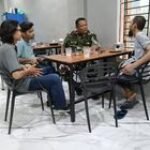 Terus Jalin Komnunikasi & Silaturahmi Dengan Baik, Babinsa Sambangin Warga Binaan Warkop Coffee & Roastery