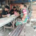 Babinsa Kelurahan Helvetia Timur Serda Bangun Rambe Komsos Silaturahmi Bersama Tokoh Pemuda Binaan