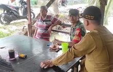 Babinsa Serda Roy C Damanik Ajak Kadus & Warga Wujudkan Program Ketapang Desa Cinta Damai