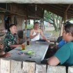 Menunjang Tugas Pokok, Babinsa Komsos Bersama Warga Binaan