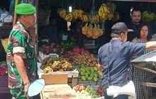 Babinsa Koramil 0201-07/MT Laksanakan Penertiban PK5 Pasar Tradisional Simpang Melati