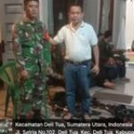 Wujud Kepedulian Babinsa Koramil 0201-15/DT Ikut Belasungkawa Melayat Rumah Duka